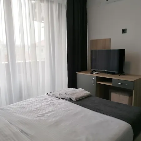 гест хаус паркова 33 Casa de hóspedes