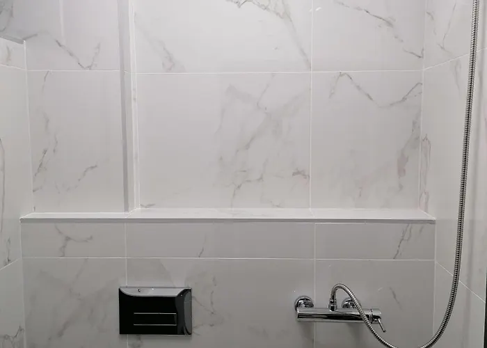 гест хаус паркова 33 3* Razgrad